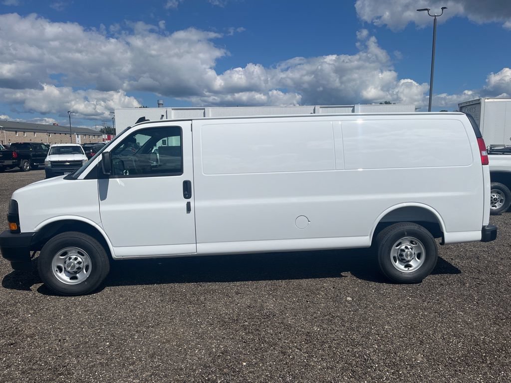 New 2025 Chevrolet Express 3500 Extended w/ Driver Convenience Package RWD image 2