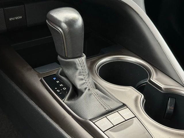Used 2023 Toyota Camry SE FWD image 25