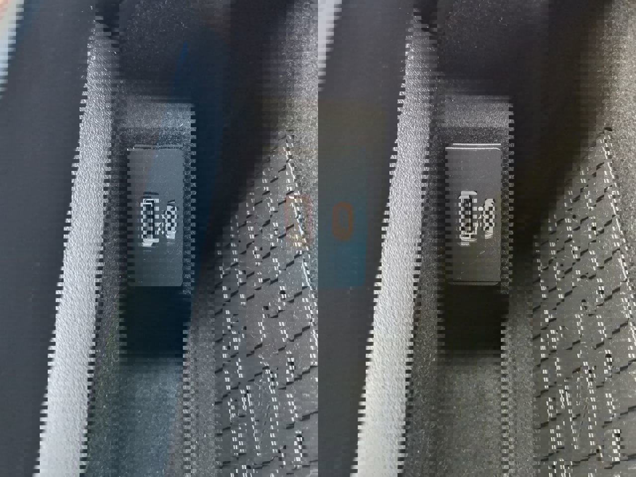 Used 2024 Lincoln Navigator Reserve image 24