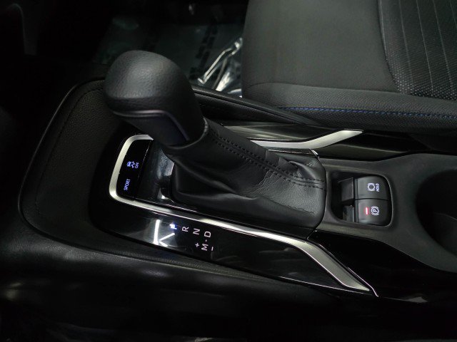 Used 2020 Toyota Corolla SE FWD image 25