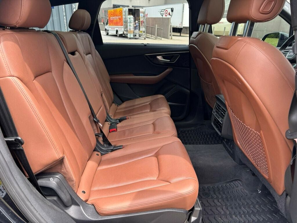 Used 2021 Audi Q7 3.0T Premium Plus w/ Executive Package AWD/4WD image 20