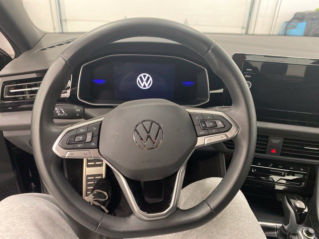 Used 2026 Volkswagen Jetta Sport FWD image 11