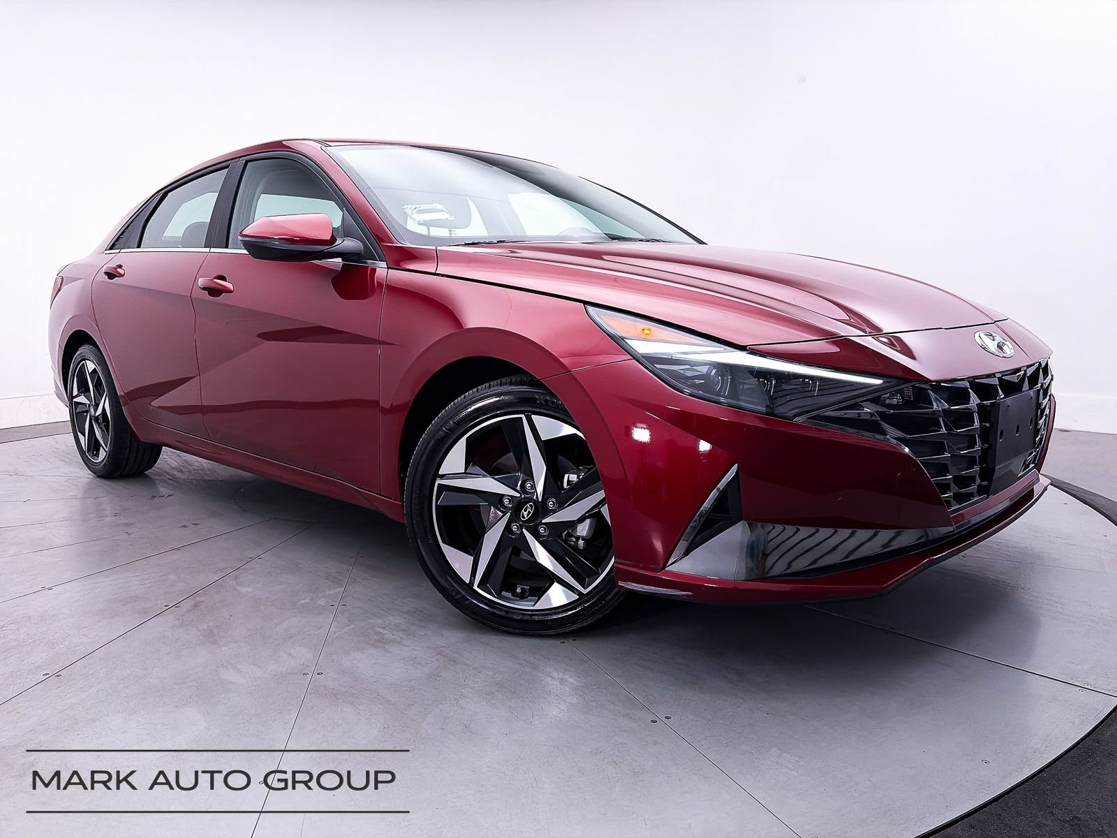 Used 2023 Hyundai Elantra Limited FWD video 1