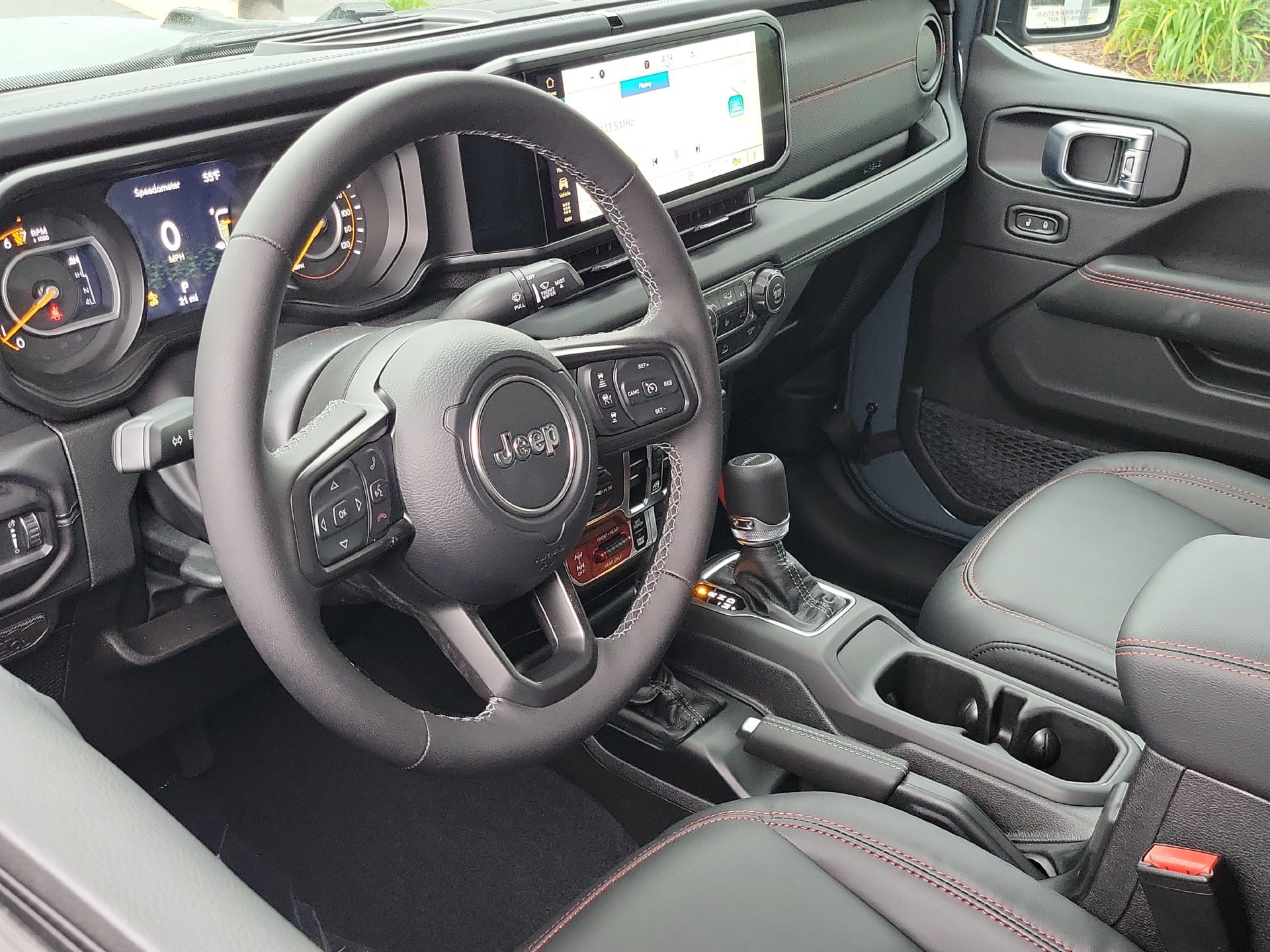 New 2026 Jeep Gladiator Rubicon AWD/4WD image 3