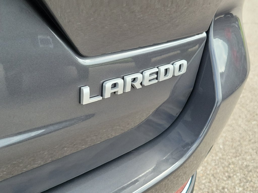 New 2026 Jeep Grand Cherokee Laredo X AWD/4WD image 7