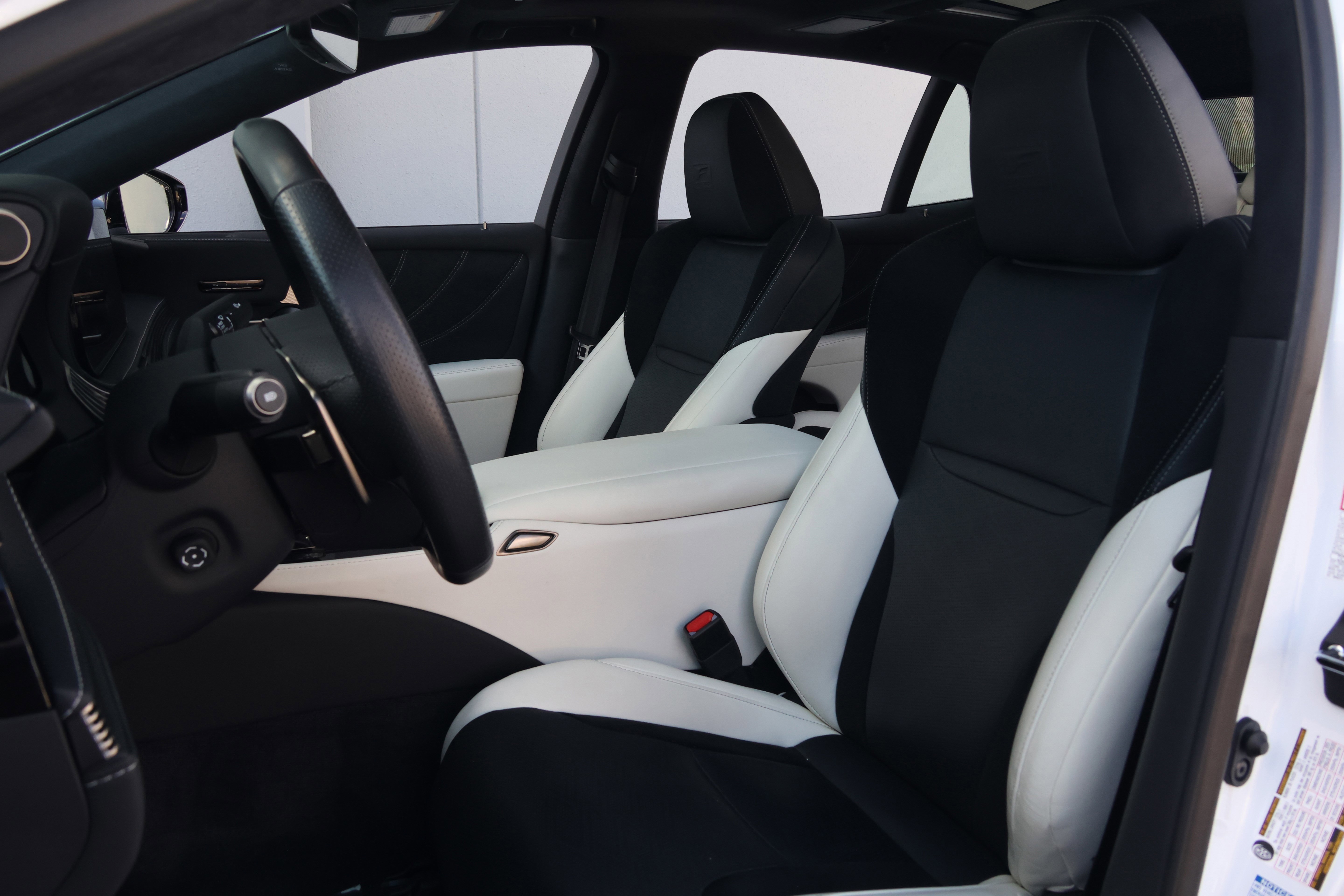 Certified 2024 Lexus LS 500 F Sport image 33