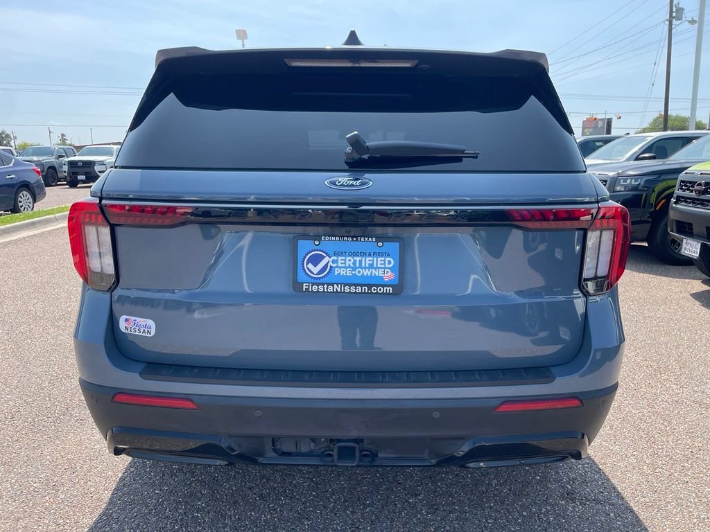 Used 2025 Ford Explorer ST-Line RWD image 6