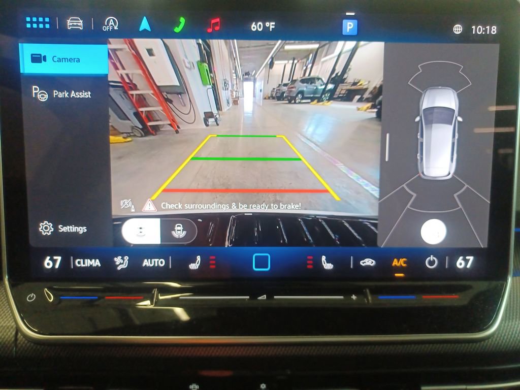 Used 2025 Volkswagen Golf w/ Euro Style Package image 18