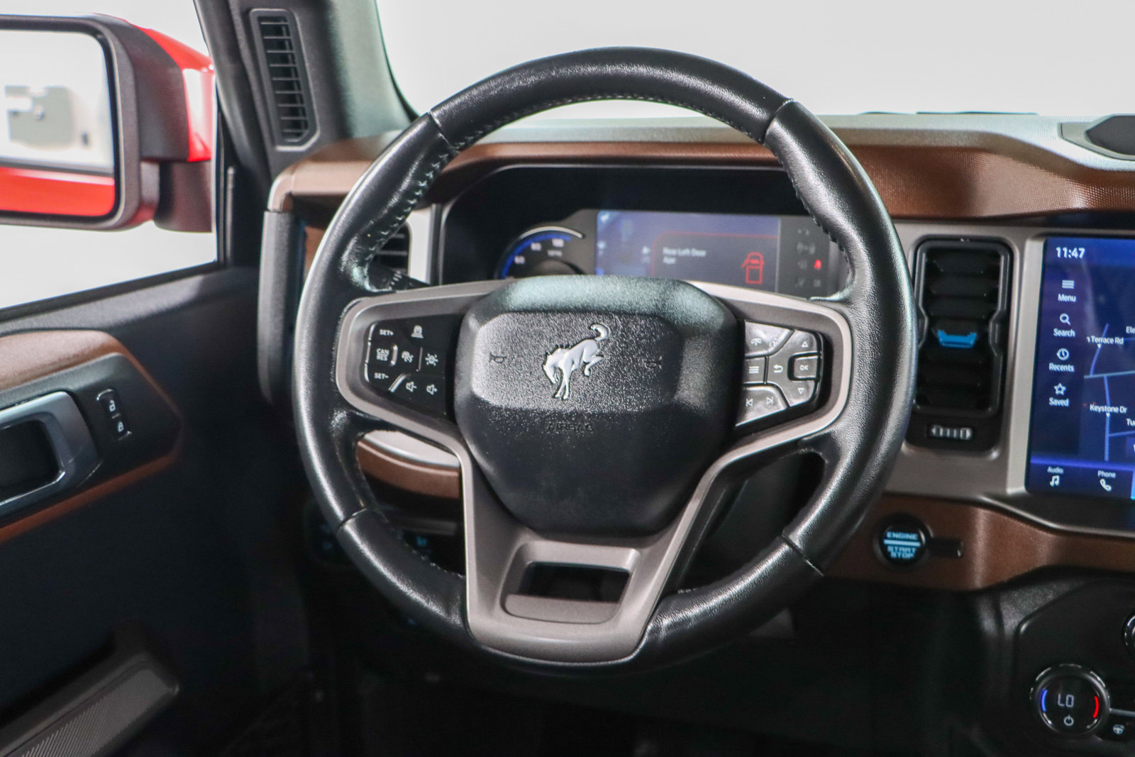 Used 2023 Ford Bronco Outer Banks image 13