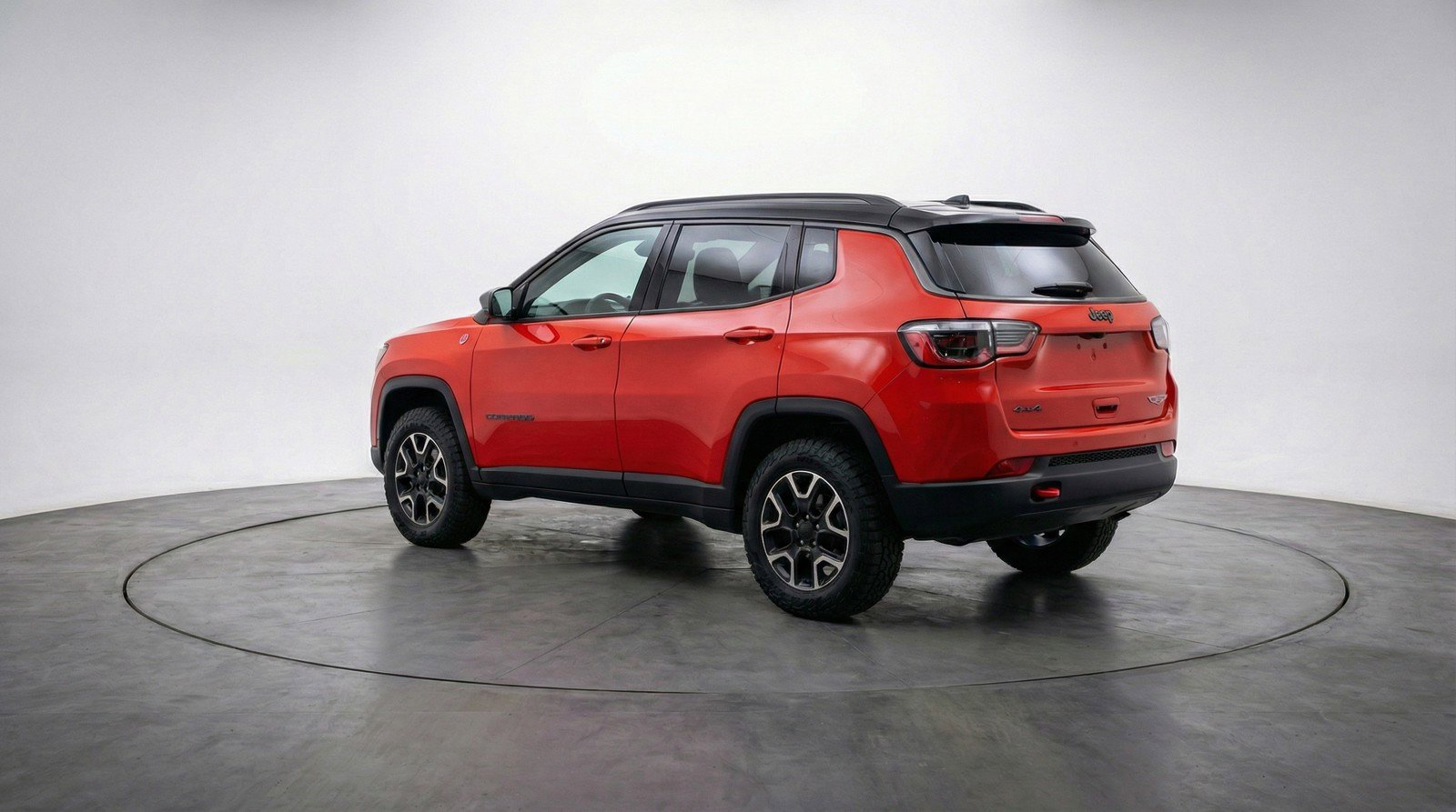 Used 2025 Jeep Compass Trailhawk image 6