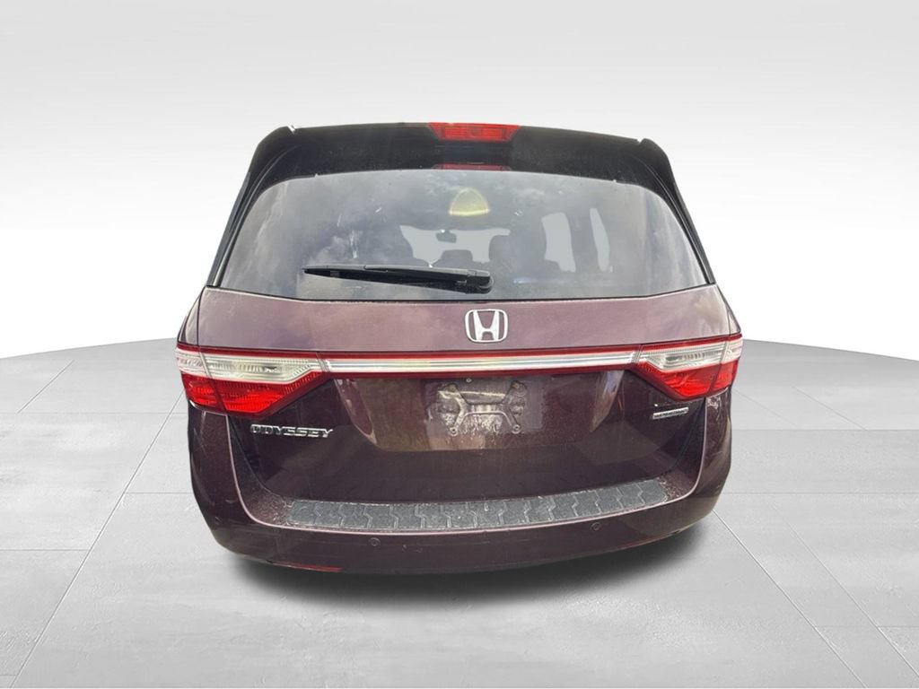 Used 2011 Honda Odyssey Touring Elite image 3