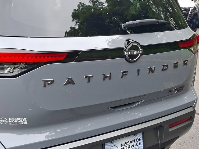 New 2026 Nissan Pathfinder Platinum AWD/4WD image 5
