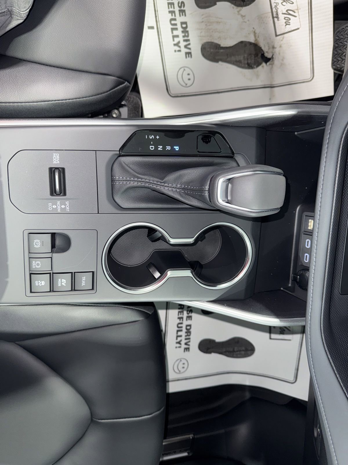 New 2026 Toyota Highlander XLE image 28