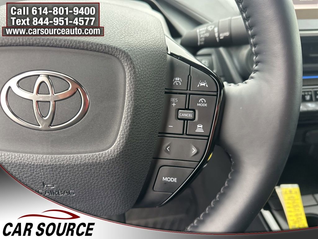 Used 2025 Toyota Prius Limited w/ Limited Premium Package image 23