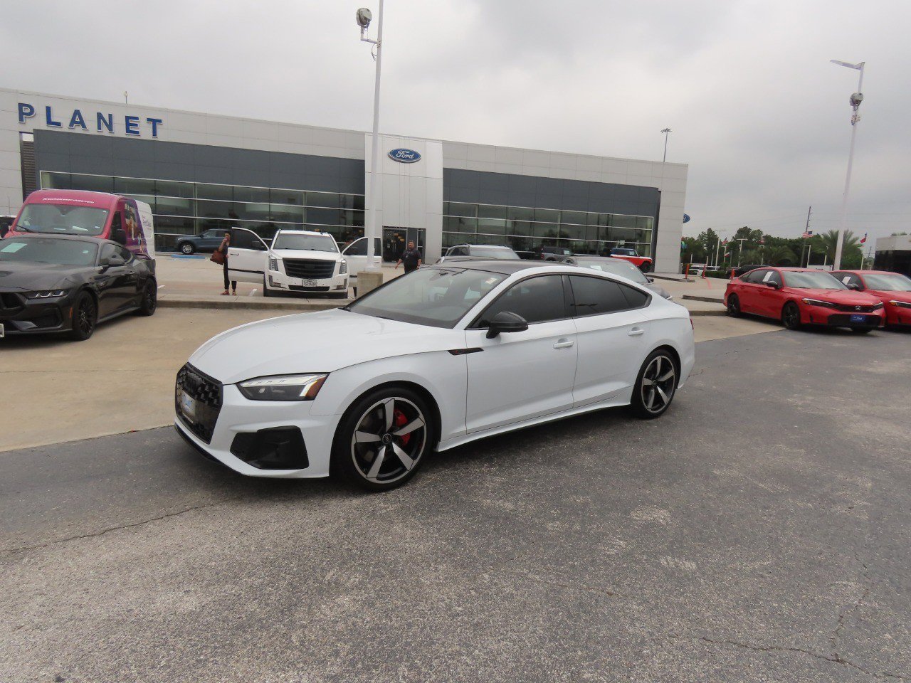 Used 2023 Audi A5 2.0T Premium Plus w/ Premium Plus AWD/4WD image 2