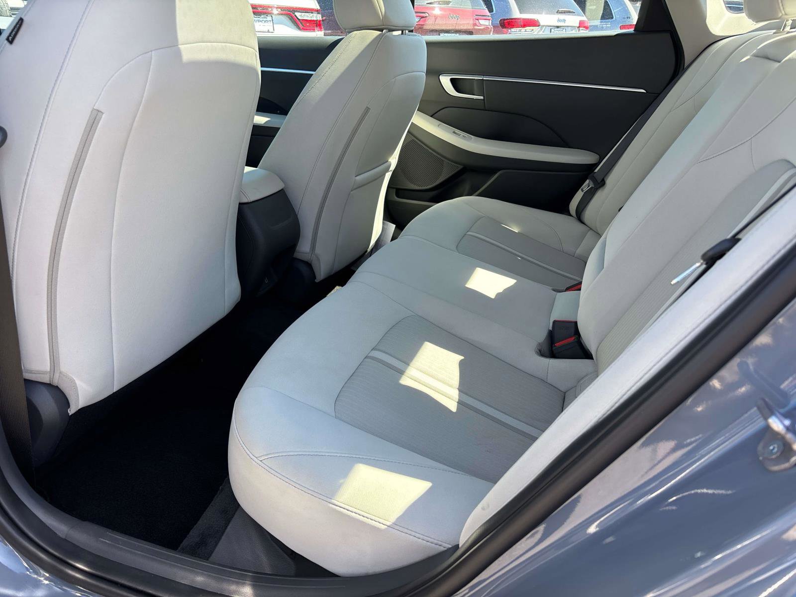 Used 2024 Hyundai Sonata SEL w/ Convenience Package FWD image 9
