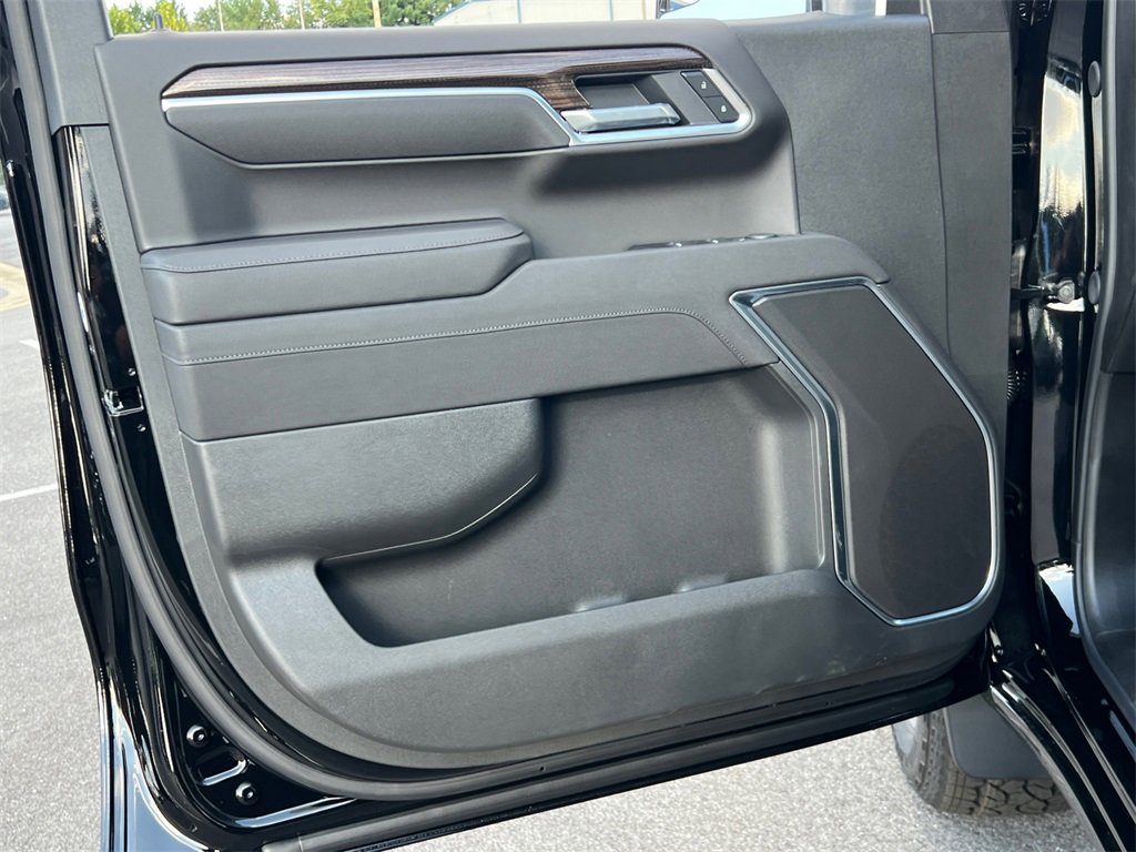 New 2026 Chevrolet Silverado 1500 LT image 15