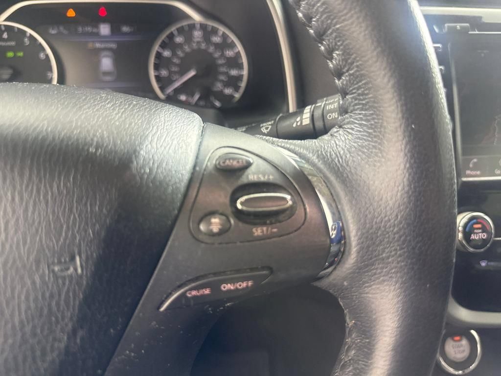Used 2020 Nissan Murano SL w/ Moonroof Package FWD image 32