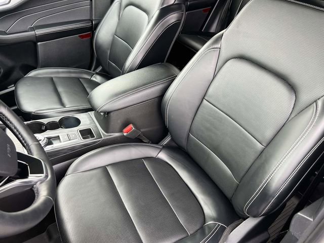Used 2025 Ford Escape Platinum image 24