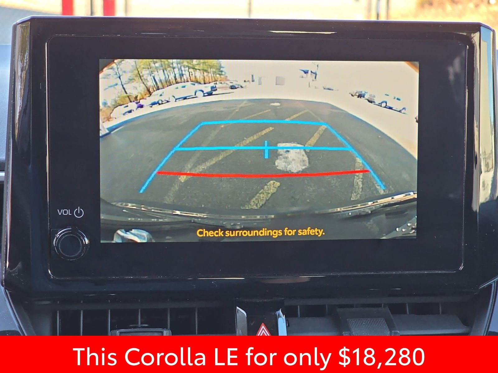 Used 2024 Toyota Corolla LE image 28