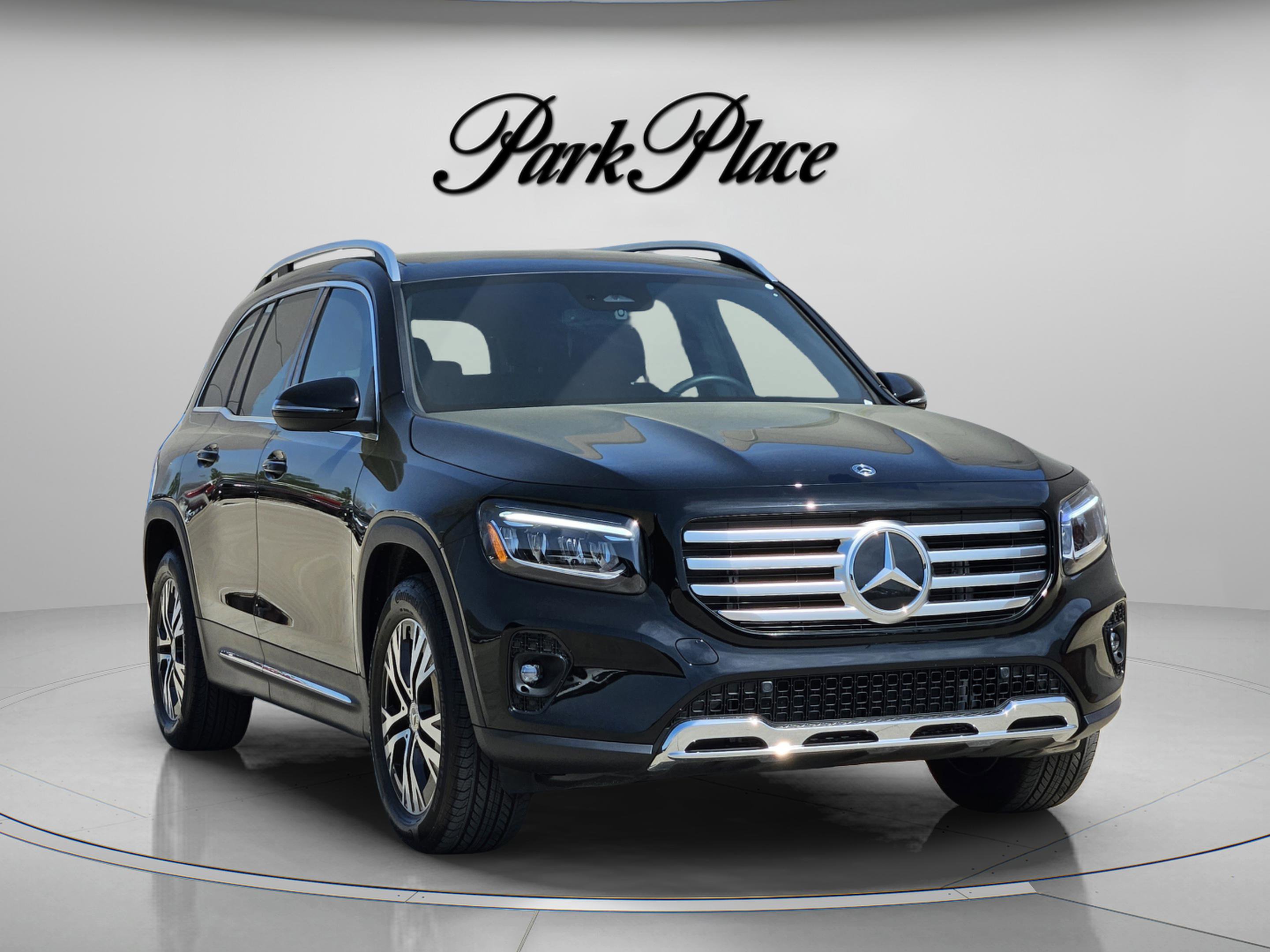 Certified 2026 Mercedes-Benz GLB 250 image 4