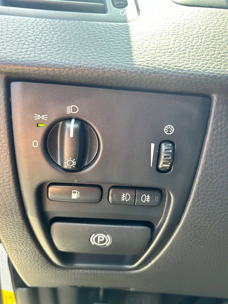 Used 2008 Volvo XC90 3.2 image 13