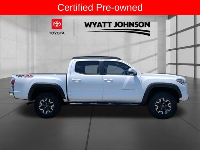 Certified 2023 Toyota Tacoma TRD Off-Road AWD/4WD image 6