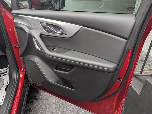 Used 2024 Chevrolet Blazer LT w/ Convenience Package image 16