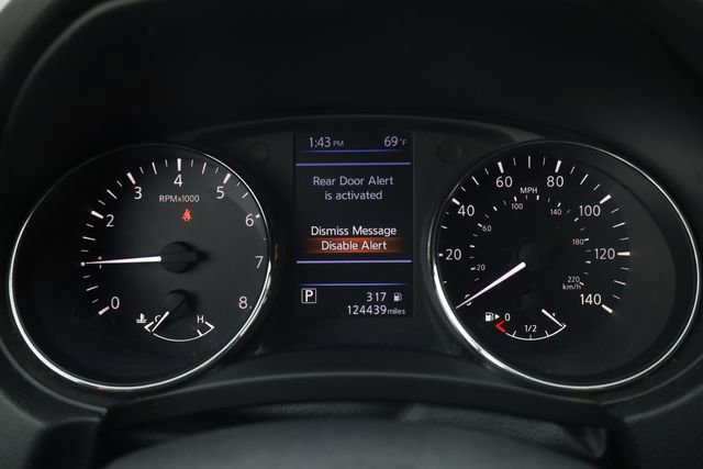 Used 2020 Nissan Rogue SL AWD/4WD image 16