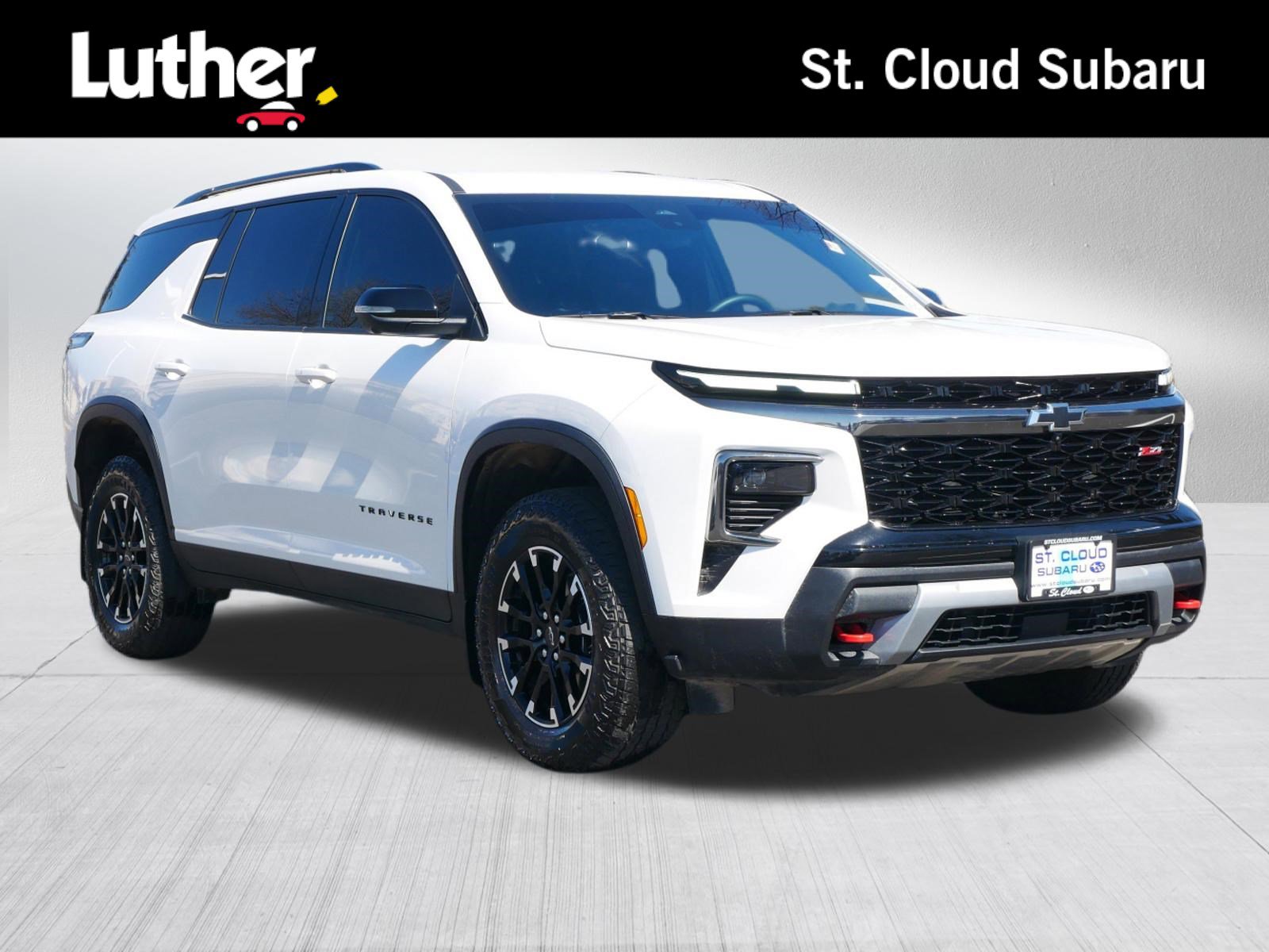 Used 2025 Chevrolet Traverse Z71 w/ Driver Confidence Package image 1