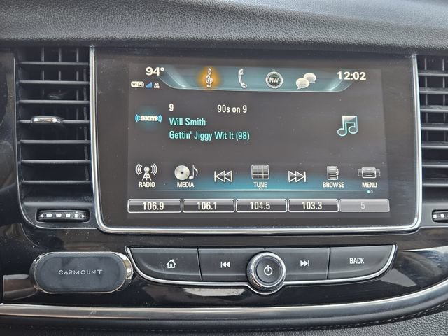 Used 2020 Buick Encore Preferred FWD image 16