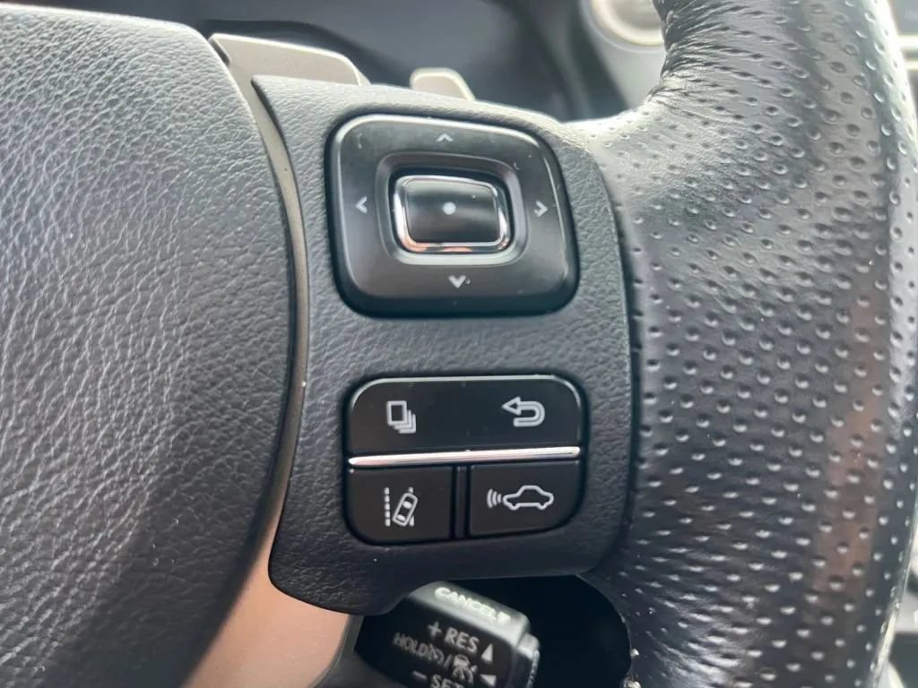 Used 2020 Lexus IS 350 F Sport w/ F Sport Package RWD image 46