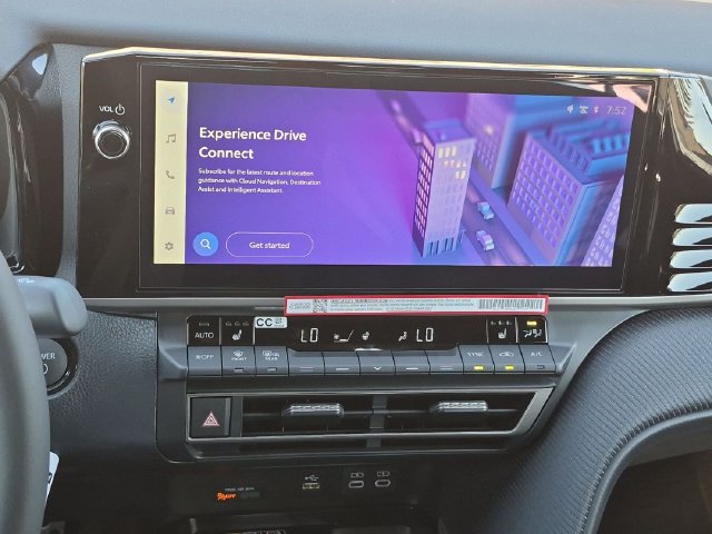 New 2026 Toyota Camry Hybrid AWD/4WD image 18