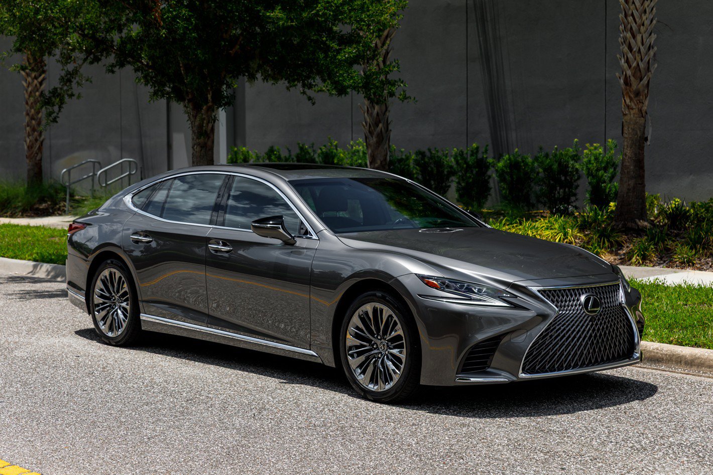 Used 2020 Lexus LS 500 w/ Interior Upgrade Package RWD image 1