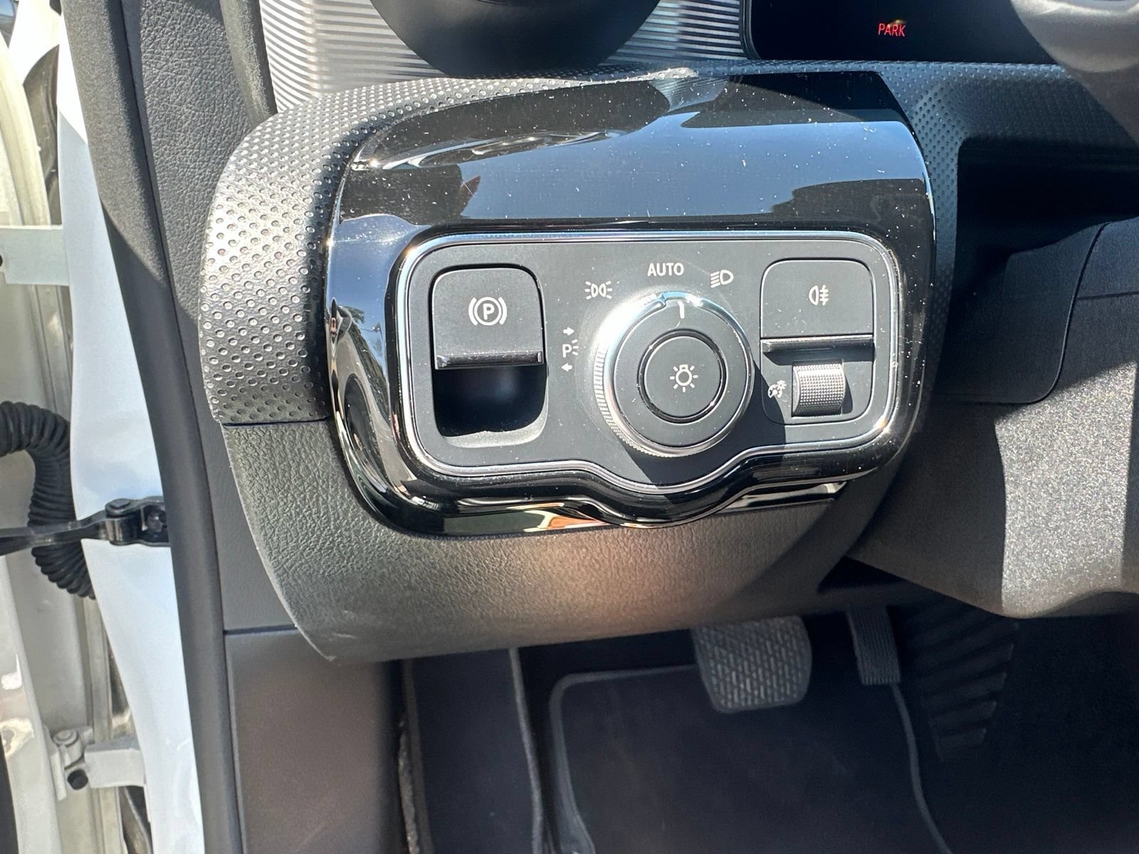 Used 2021 Mercedes-Benz CLA 250 image 7