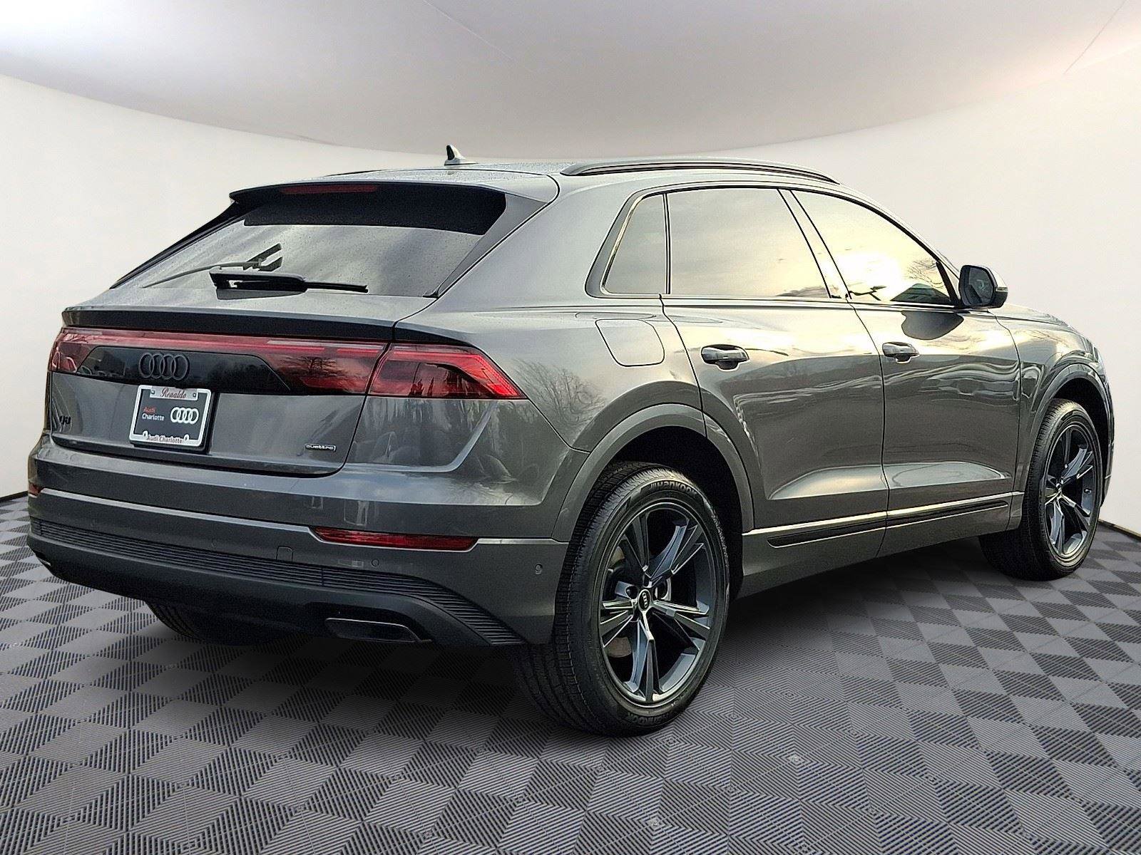 New 2026 Audi Q8 Premium image 6