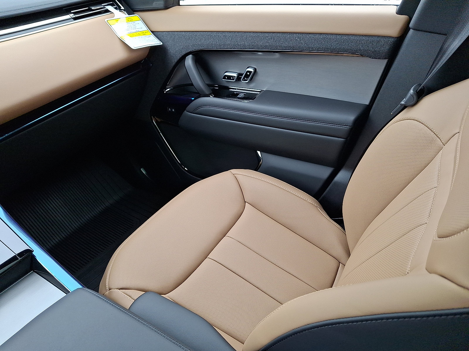 New 2026 Land Rover Range Rover Sport Dynamic SE AWD/4WD image 14