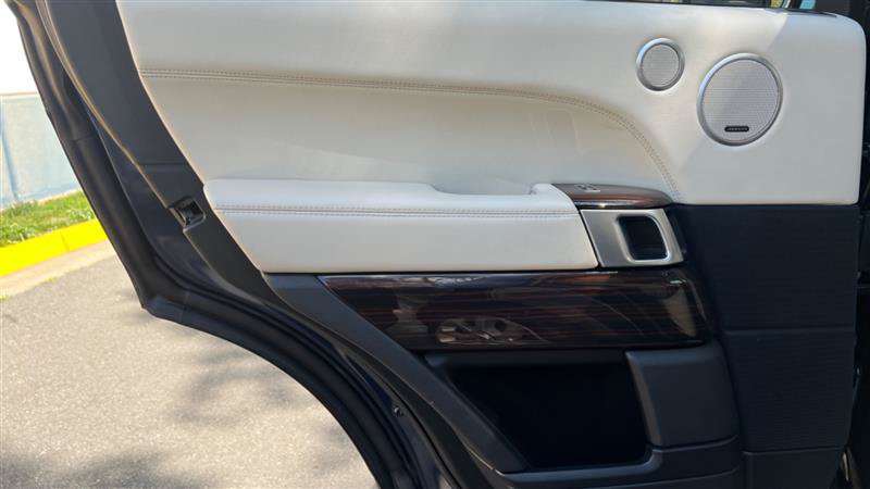 Used 2016 Land Rover Range Rover HSE AWD/4WD image 58
