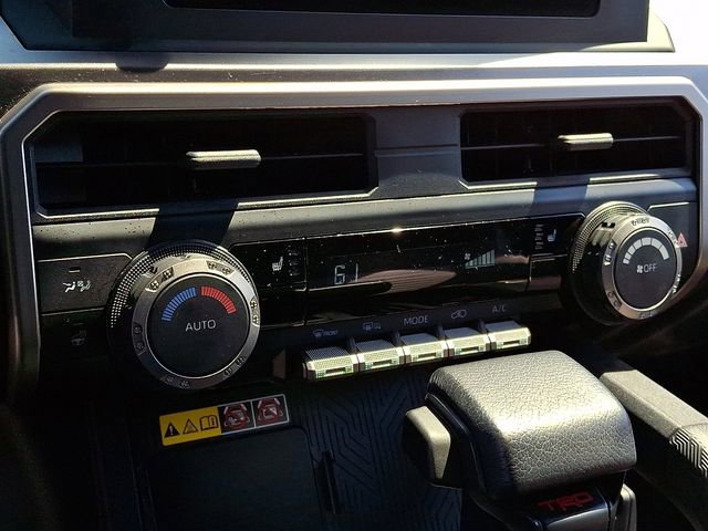 Used 2025 Toyota 4Runner TRD Sport AWD/4WD image 17