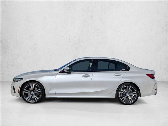 Used 2023 BMW 330i xDrive 330i xDrive w/ Driving Assistance Package image 9