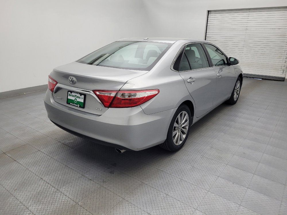 Used 2016 Toyota Camry XLE FWD image 9