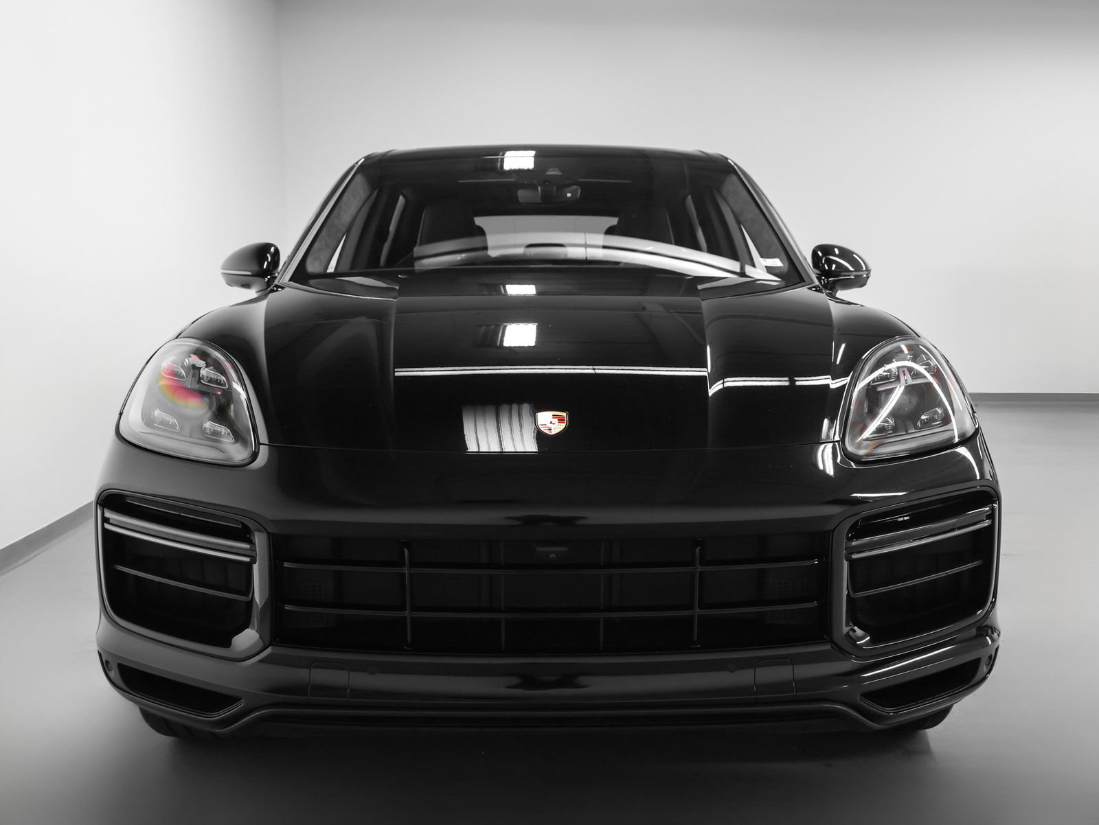 Certified 2021 Porsche Cayenne Turbo image 8