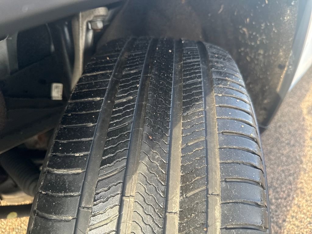 Used 2021 Jeep Grand Cherokee Limited image 45