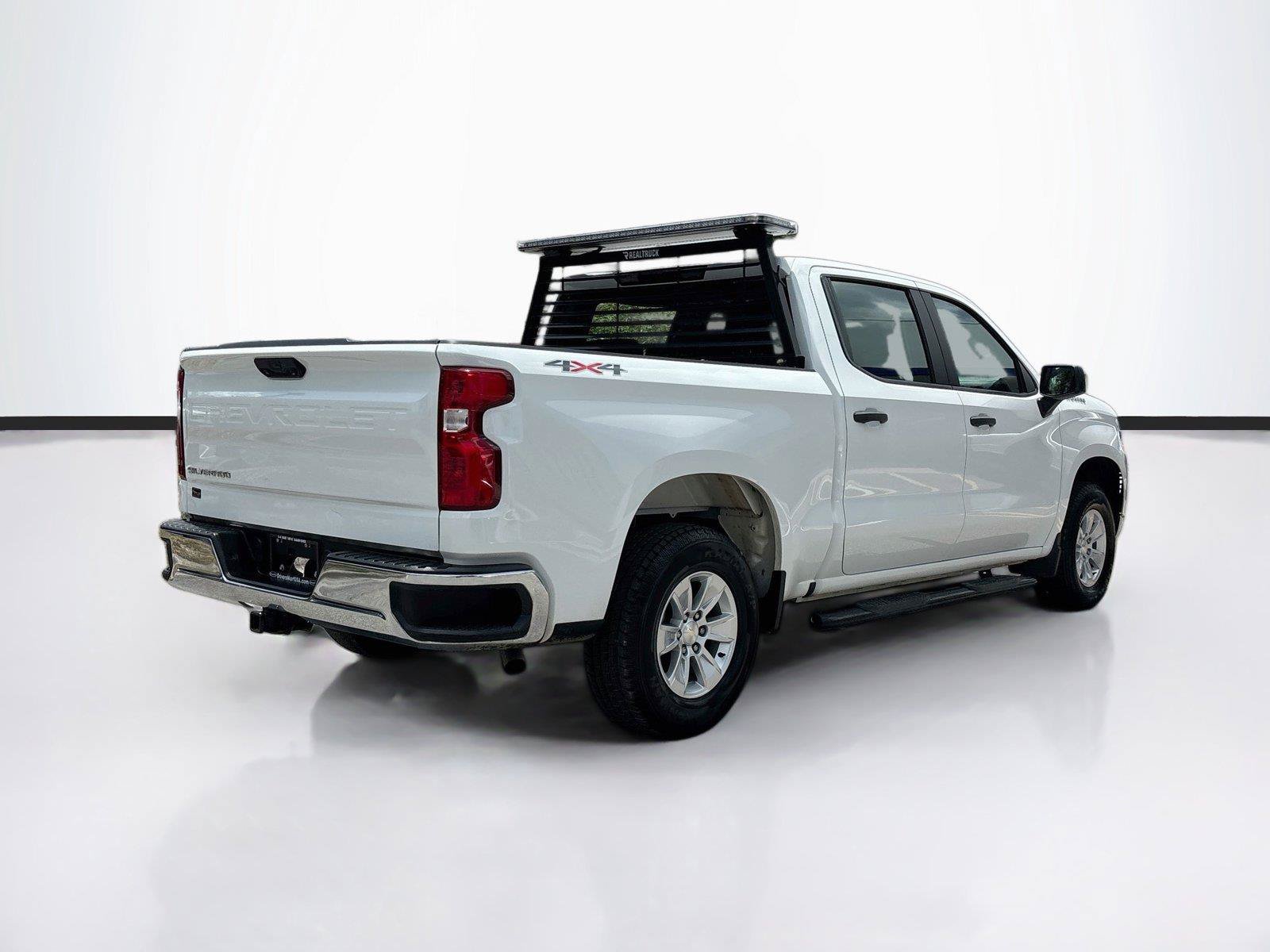 Used 2023 Chevrolet Silverado 1500 W/T w/ Trailering Package AWD/4WD image 7