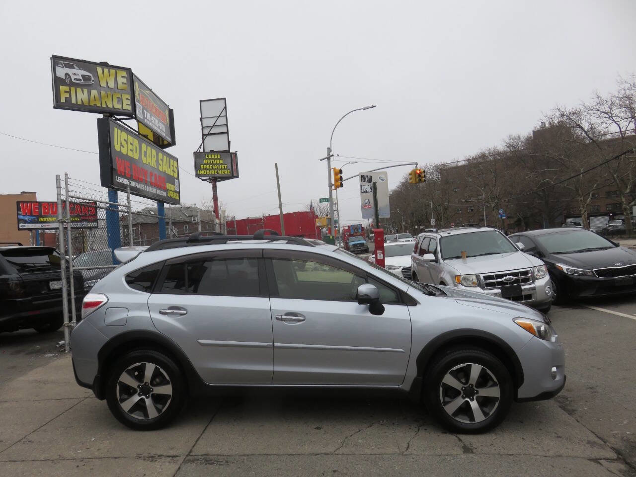 Used 2014 Subaru Crosstrek Touring AWD/4WD image 9