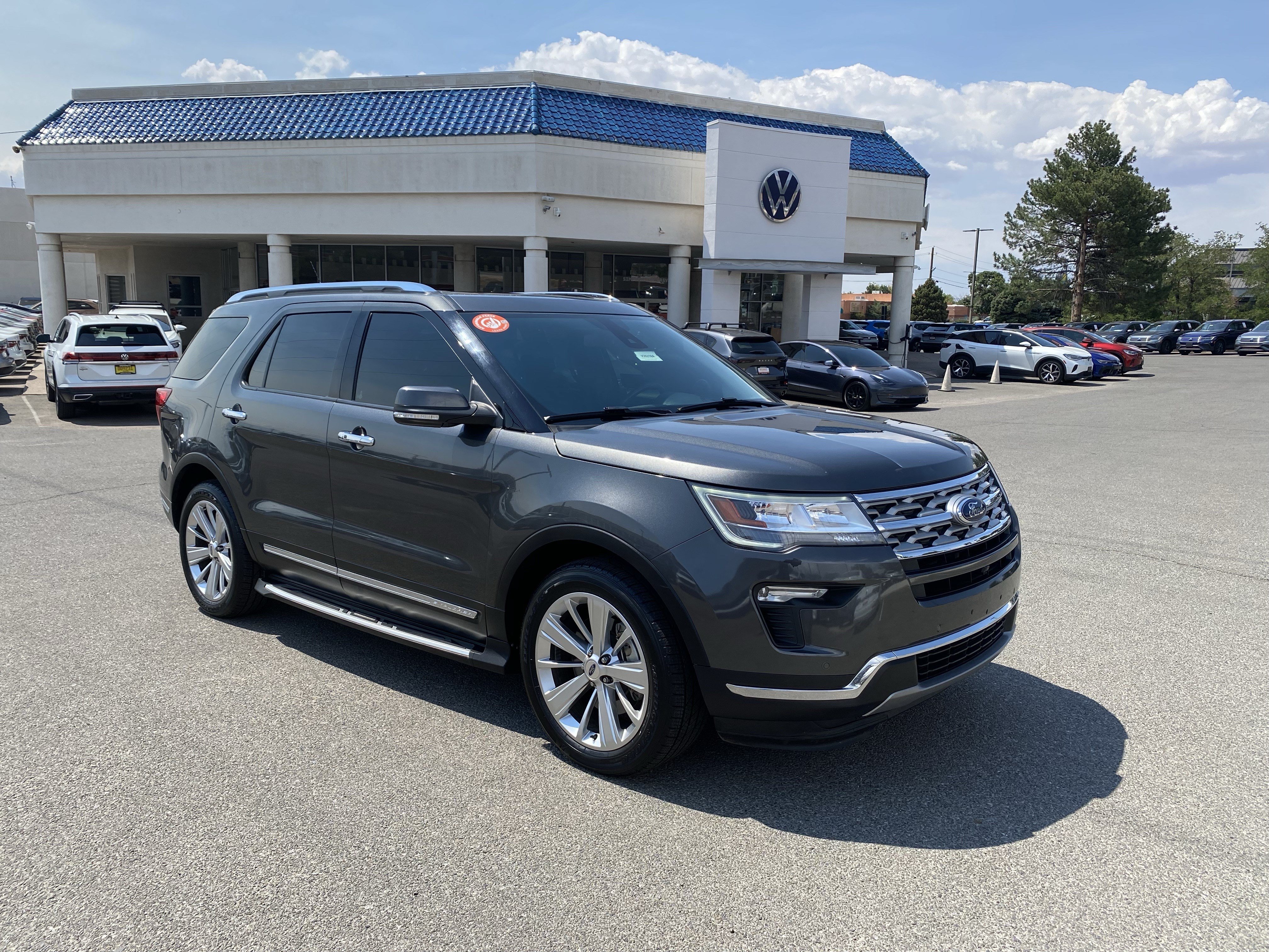 Used 2019 Ford Explorer Limited w/ Ford Safe & Smart Package AWD/4WD image 2