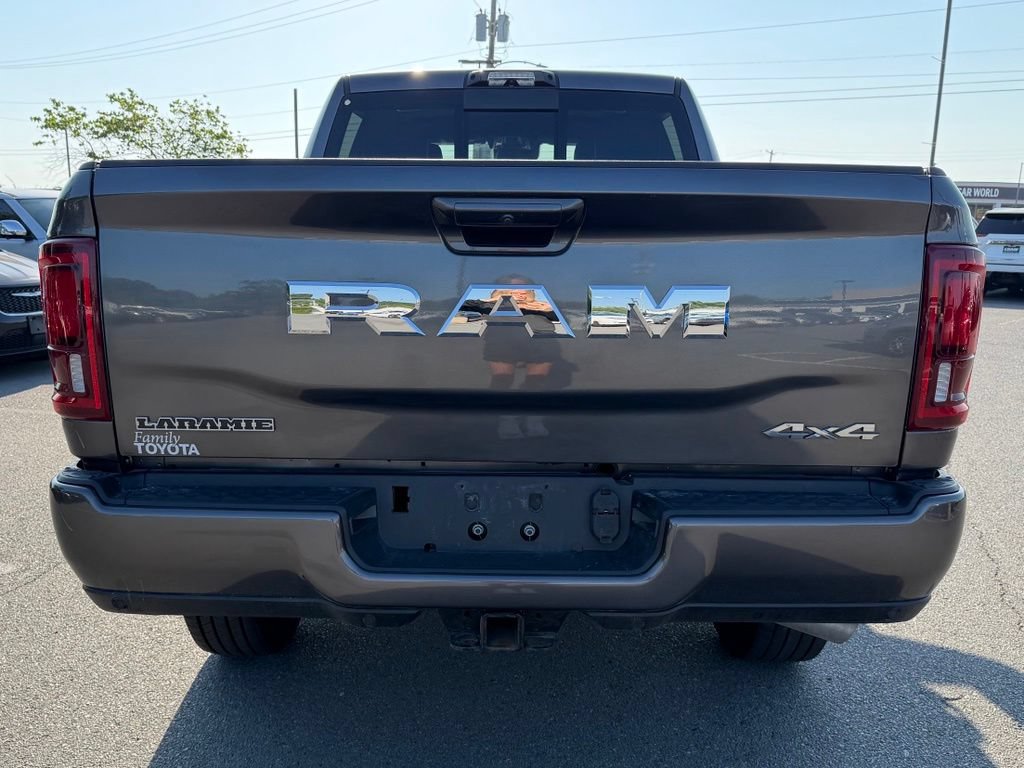 Used 2025 RAM 3500 Laramie AWD/4WD image 6