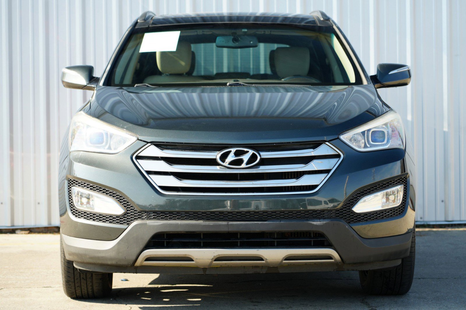 Used 2014 Hyundai Santa Fe w/ Technology Package 05 image 6