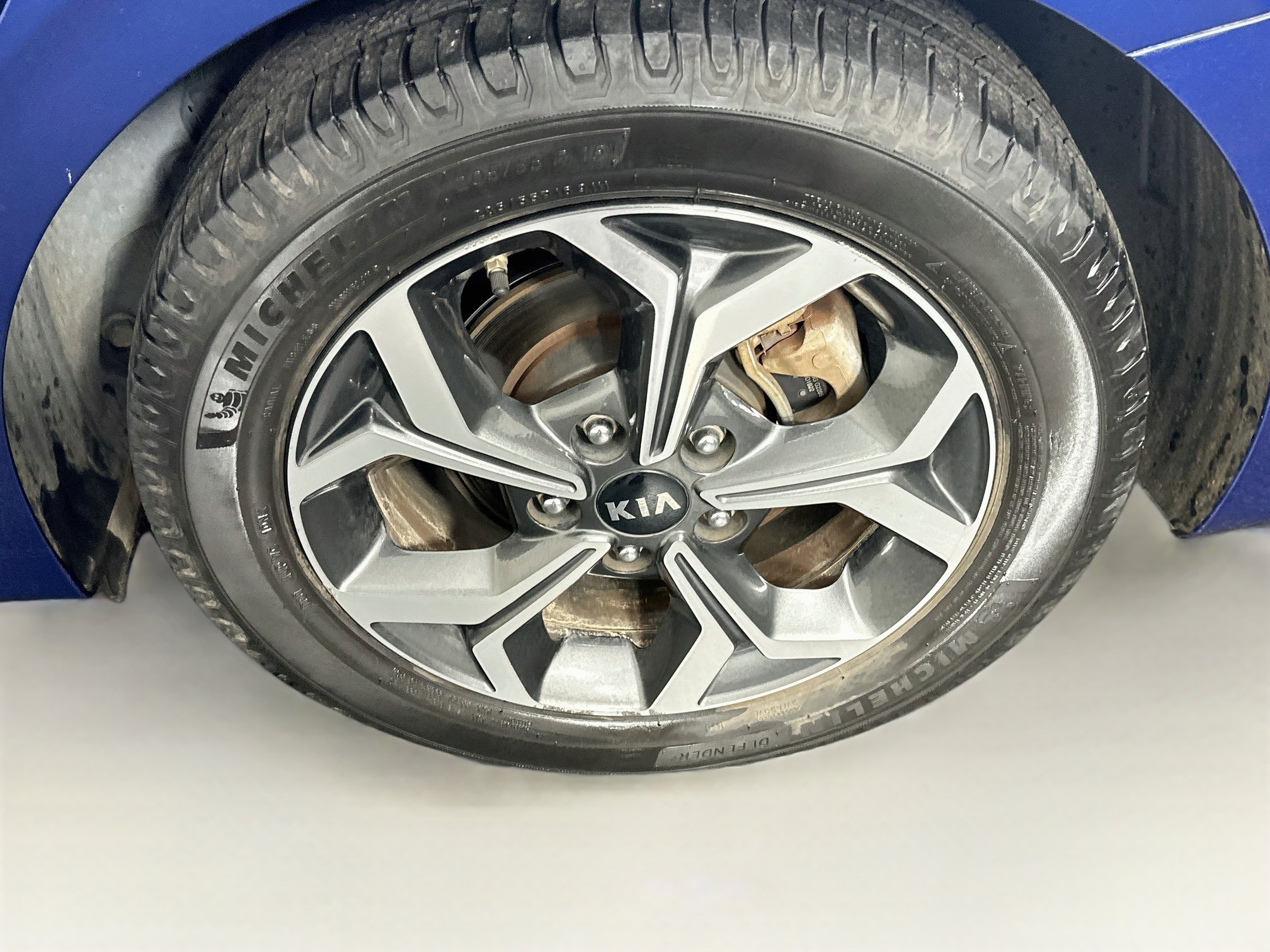 Used 2019 Kia Forte LXS FWD image 11