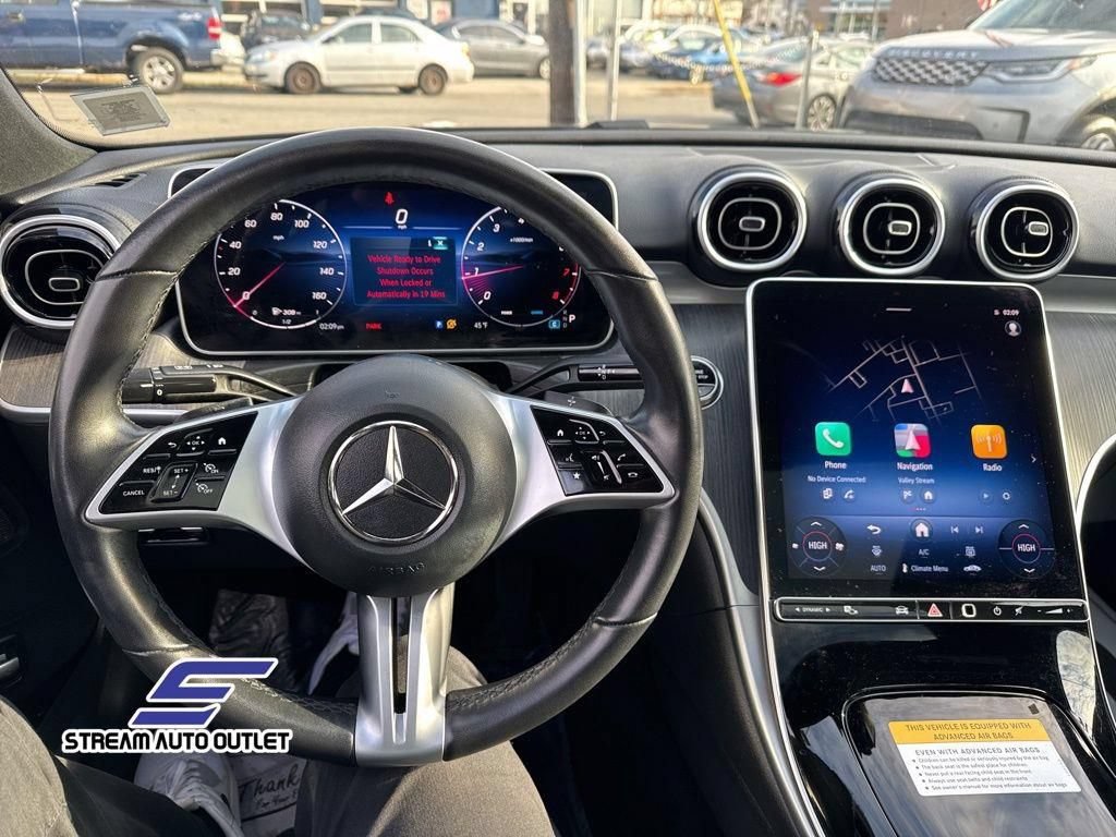 Used 2025 Mercedes-Benz C 300 4MATIC Sedan image 22